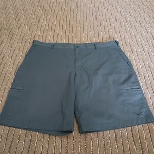 Nike Golf Dri Fit Black Cargo Golf Shorts Men's Size 42